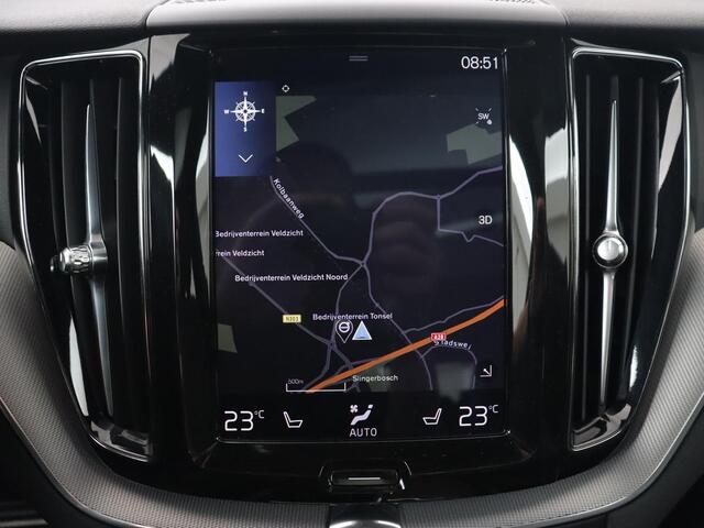 Volvo XC60 2.0 Recharge T8 AWD R Design | Panoramadak | Head-Up | 360 Camera | Stoel & stuurverwarming | Carplay | Keyless | Harman/Kardon | Navigatie | Half leder | Memory | PHEV | Plug In