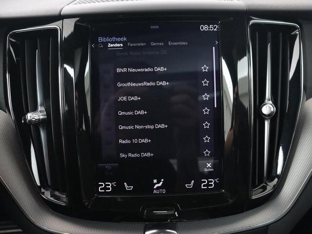 Volvo XC60 2.0 Recharge T8 AWD R Design | Panoramadak | Head-Up | 360 Camera | Stoel & stuurverwarming | Carplay | Keyless | Harman/Kardon | Navigatie | Half leder | Memory | PHEV | Plug In