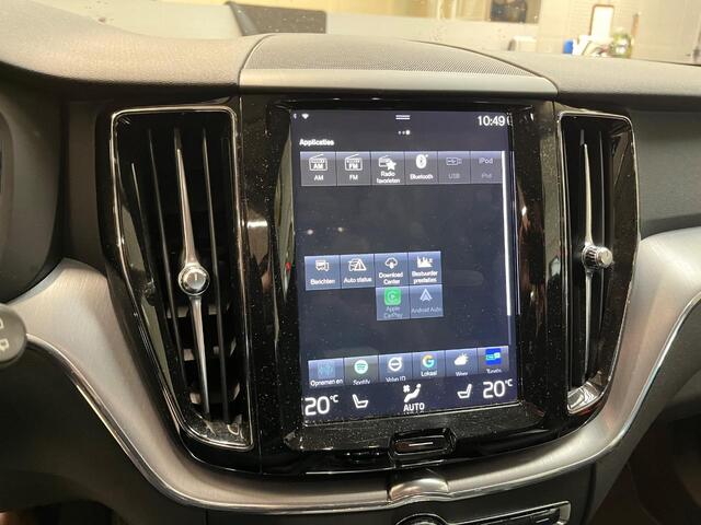 Volvo XC60 2.0 T5 Momentum | Trekhaak | Trekgewicht | Leder | Zitting verlengers | Stuur + Stoelverwarming |