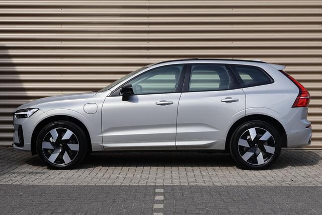 Volvo XC60 T6 Plug-in hybrid AWD Ultra Dark | Trekhaak elektr. | Head-up display | Panoramadak