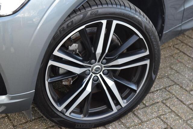 Volvo XC60 T8 AWD Inscription R-Design met 360cam/Pano/Trekha