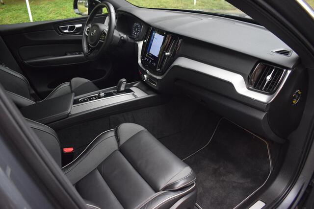 Volvo XC60 2.0 Recharge T6 AWD R-Design met Pano/Camera/Leder