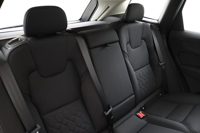 Volvo XC60 II T6 PLUG-IN HYBRID AWD ULTRA BRIGHT *NIEUW!* -PANO.DAK|HARMAN/KARDON|360°CAM|ADAP.LED|HEAD-UP DISP.|FACELIFT|PRIVACY.GLAS