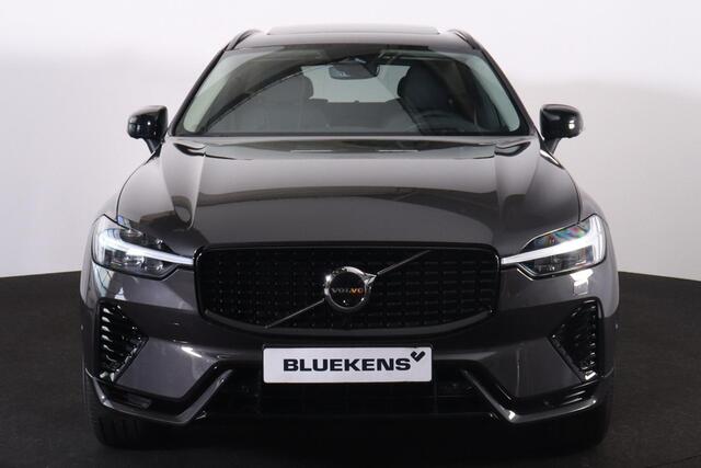 Volvo XC60 T6 Recharge AWD Plus Dark - LONG RANGE - Panorama/schuifdak - IntelliSafe Assist & Surround - 360º Camera - Harman/Kardon audio - Adaptieve LED koplampen - Verwarmde voorstoelen, stuur & achterbank - Parkeersensoren voor & achter - Elektr. bedienb. voorst