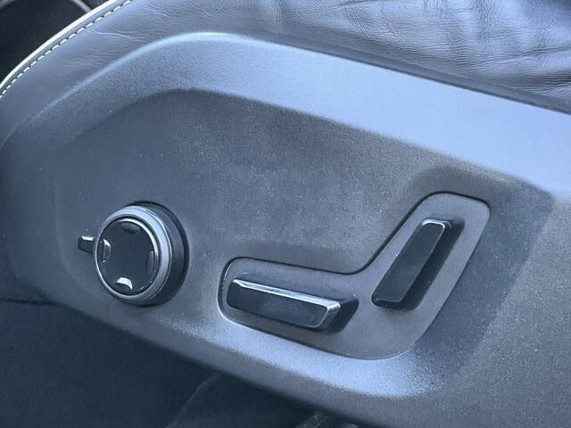 Volvo XC60 2.0 Recharge T6 AWD R-Design HUD HK Pano.dak BLIS Vol opties Inscription PHEV Plug-in