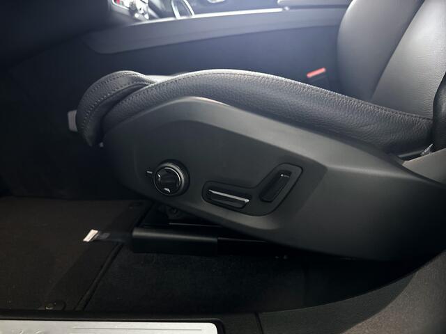 Volvo XC60 T6 Plug-in hybrid AWD Ultra Dark | Panoramadak | 360º camera | Head-up Display | Stoel- en Stuurverwarming | Harman Kardon | Trekhaak