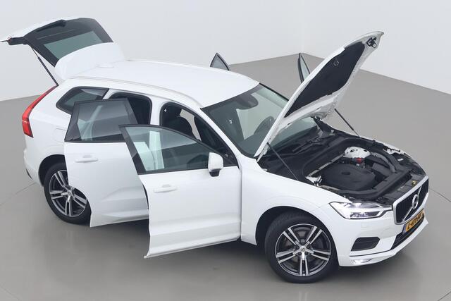 Volvo XC60 T5 AWD Momentum | BLIS | Camera | Apple Carplay | Stoelverwarming | 20 Inch | Getint Glas