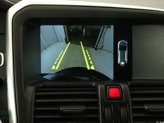 Volvo XC60 2.0 D4 FWD Momentum | Automaat | Camera Memory | Navigatie | Getint glas | Bluetooth | Cruise control | Stoelverwarming