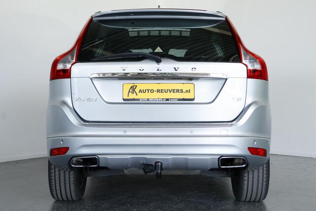 Volvo XC60 2.0 T5 FWD Polar+ / Pano / Leder / Standkachel / BiXenon / Trekhaak