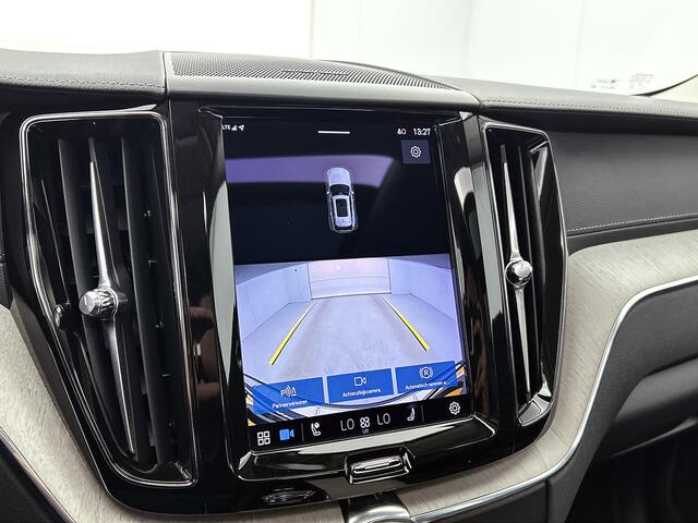 Volvo XC60 2.0 T8 Plug-in hybrid AWD Inscription | Harmon Kardon | Panoramadak | Navigatie |
