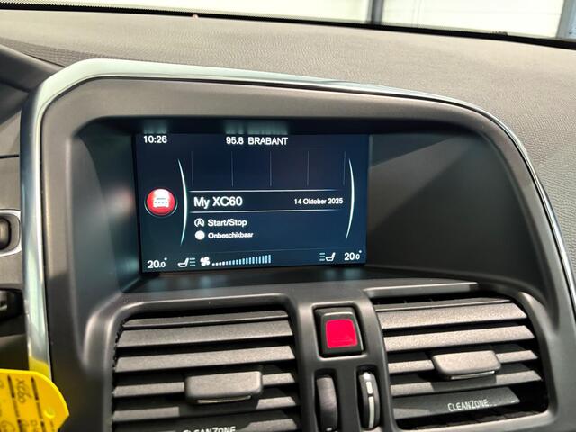 Volvo XC60 D4 Aut. Summum Leder Stoelverwarming Trekhaak Parkeercamera 190pk