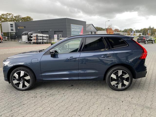 Volvo XC60 2.0 T6 Plug-in hybrid AWD Plus Dark 360|ACC|H&K|trekhaak