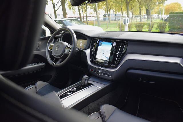 Volvo XC60 2.0 T8 Twin Engine AWD R-Design |PANO|LUCHTVERING|