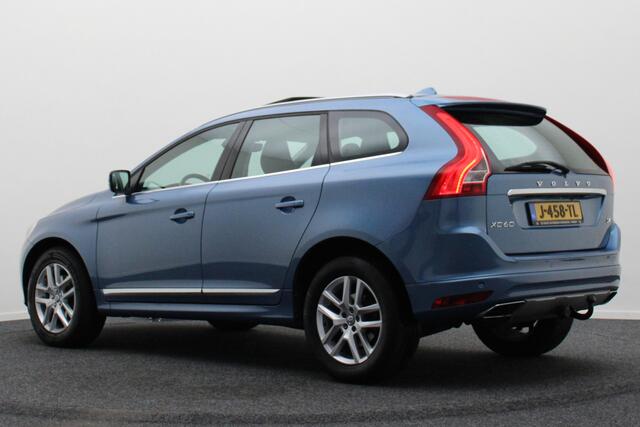 Volvo XC60 2.0 D4 FWD R-Design