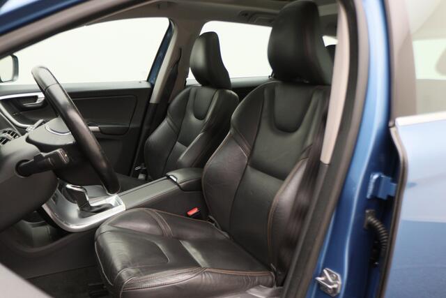 Volvo XC60 2.0 D4 FWD R-Design