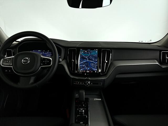 Volvo XC60 T6 Aut. Plug-in hybrid AWD Plus Dark | Panoramadak | 360° camera | Stoel- en stuurverwarming | Trekhaak