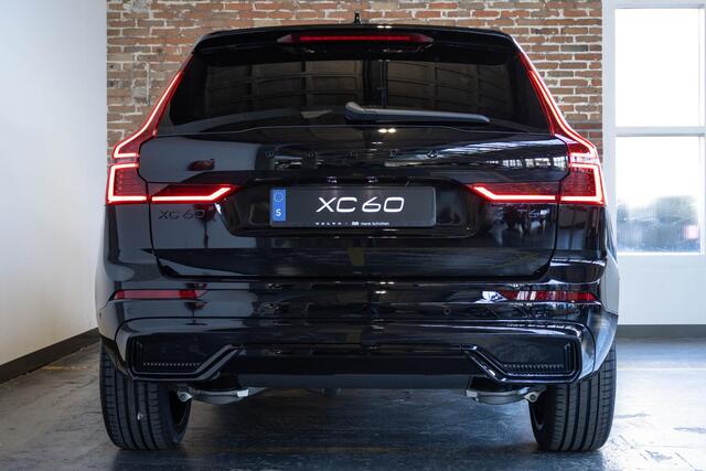 Volvo XC60 2.0 T6 Plug-in hybrid AWD Plus Black Edition | Luchtvering | Head-Up Display | 360º Camera | Schuif/Kantel-Panoramadak | Google Infotainment | 21" Lichtmetalen Wielen |