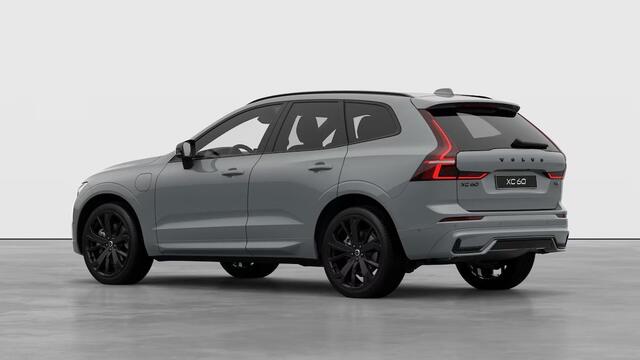 Volvo XC60 2.0 T6 Plug-in hybrid AWD Plus Black Edition | Verwacht Nov. 2025 | Luchtvering | 360º Camera | Schuif/Kantel-Panoramadak | Head-Up Display | 21" Lichtmetalen Wielen | Donkergetint Glas |