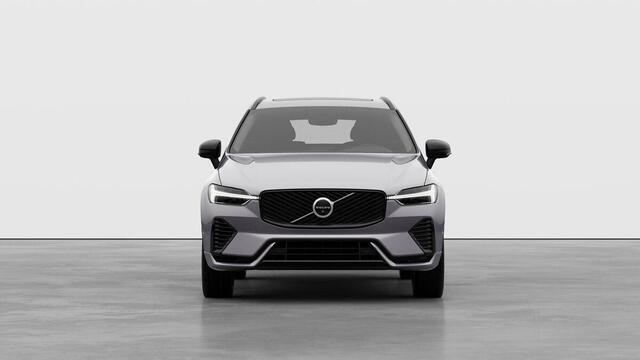 Volvo XC60 2.0 T6 Plug-in hybrid AWD Plus Dark | Verwacht Dec. 2025 | 21" Lichtmetalen Wielen | Head-Up Display | Schuif/Kantel Panoramadak | 360º Camera | Donker Getint Glas |