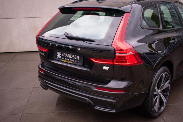 Volvo XC60 2.0 T8 Plug-in hybrid AWD Ultra Dark -Luchtvering-21"-Trekhaak-360 gr-Leer-Head up-Keyless-