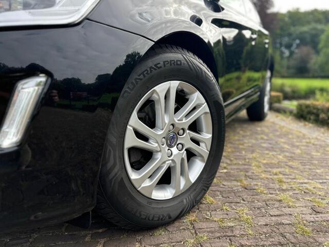 Volvo XC60 2.0 D4 AWD | Polar+ | Leder | Trekhaak |