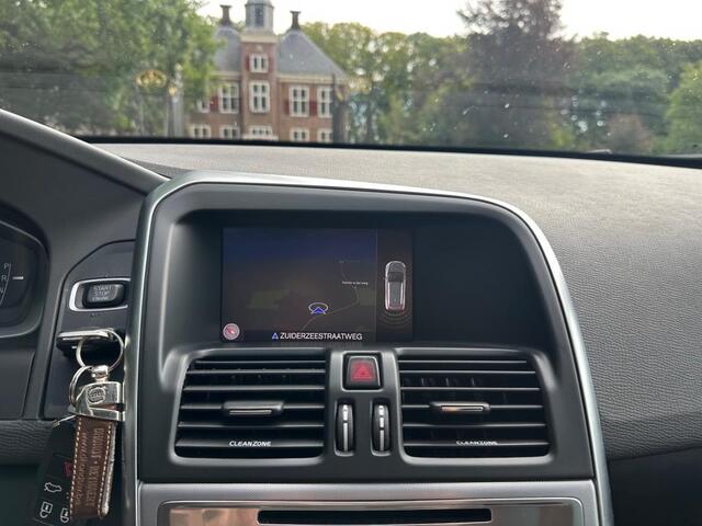 Volvo XC60 2.0 D4 AWD | Polar+ | Leder | Trekhaak |