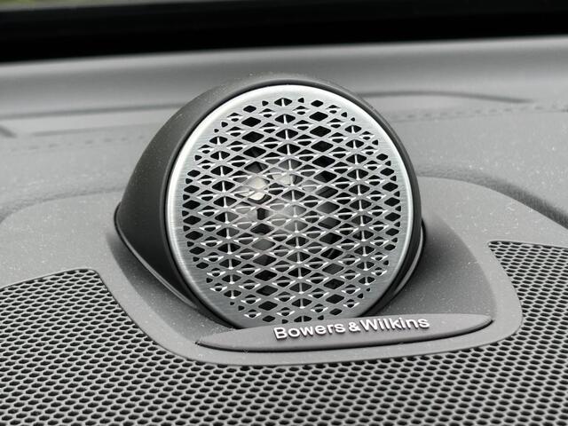 Volvo XC60 T6 AWD Ultra Black Edition B&W Audio | 360 Camera | Pilot Assist