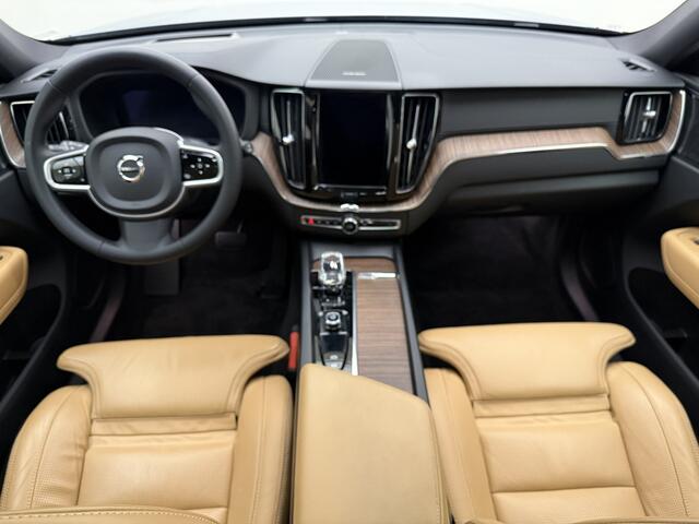 Volvo XC60 T8 Long Range 455pk AWD Ultimate Dark / 22 inch / HUD / Luchtvering / Geventileerde massagestoelen / Panorama dak /