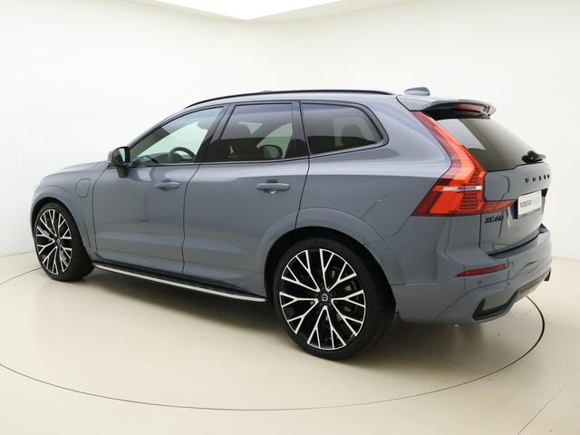 Volvo XC60 T8 Long Range 455pk AWD Ultimate Dark / 22 inch / HUD / Luchtvering / Geventileerde massagestoelen / Panorama dak /