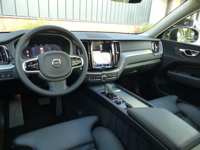 Volvo XC60 T6 Plug-in hybrid AWD Plus Dark