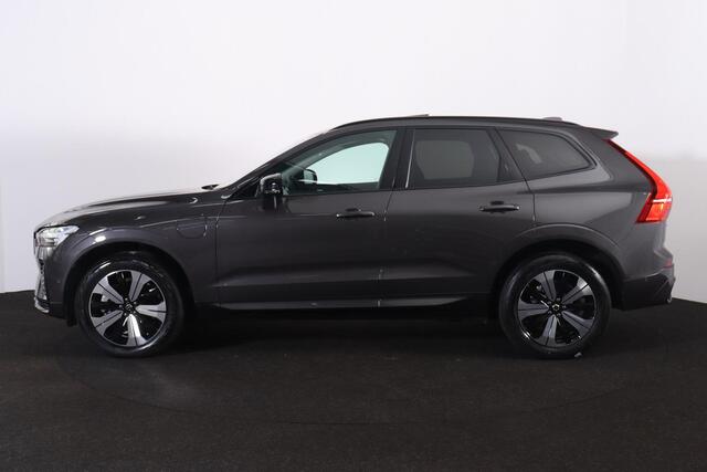 Volvo XC60 T6 Recharge AWD Plus Dark - Panorama/schuifdak - IntelliSafe Assist & Surround - 360º Camera - Harman/Kardon audio - Adaptieve LED koplampen - Verwarmde voorstoelen, stuur & achterbank - Elektr. bedienb. voorstoelen met geheugen - Parkeersensoren voor & a