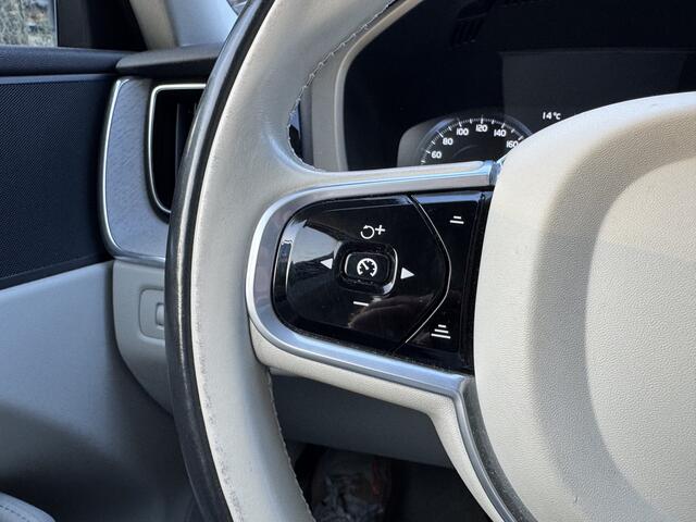 Volvo XC60 2.0 T8 Twin Engine AWD Inscription Luchtvering/Trekhaak/Pano/Leer/LED