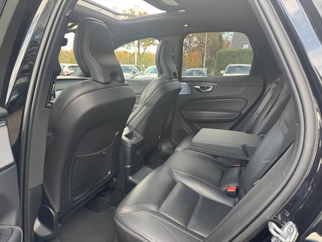 Volvo XC60 2.0 T8 Plug-in hybrid AWD R-Design / Full option! / Polestar Tuning / Heico uitlaat / Trekhaak / Panoramadak / Camera / Head-up / Bowers&Wilkens / Luchtvering / Standkachel / 22'' / Leder / CarPlay / DAB / ACC / Stoelventilati