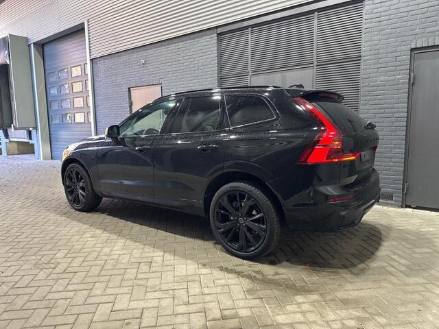 Volvo XC60 T6 Plug-in hybrid Plus Black Edition | FACELIFT | MY2026! | Luchtvering | Head-Up | 360° Camera | ACC