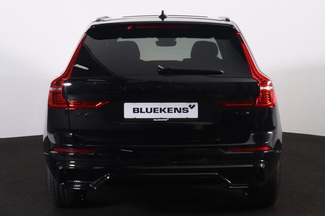 Volvo XC60 T6 Recharge AWD Plus Black Edition - Panorama/schuifdak - IntelliSafe Assist & Surround - 360º Camera - Adaptieve LED koplampen - Verwarmde voorstoelen, stuur & achterbank - Parkeersensoren voor & achter - Elektr. bedienb. voorstoelen met geheugen - Draad