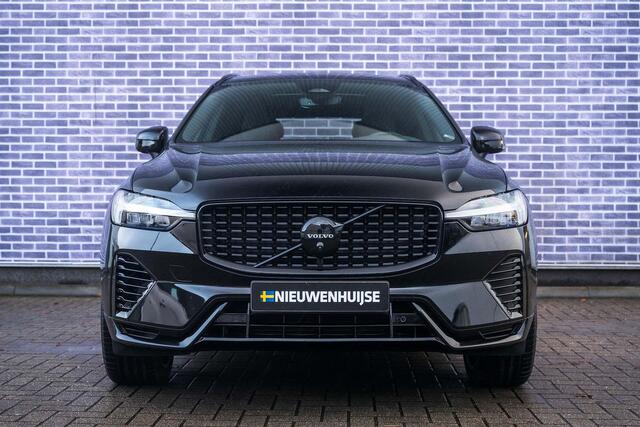 Volvo XC60 T8 Plug-in hybrid AWD Plus Black Edition | 360° Camera | Trekhaak | Adaptieve Full LED | Harman Kardon audio | Verwarmbare voorruit