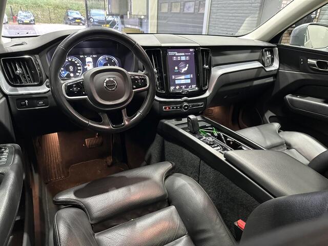 Volvo XC60 B4 AWD Momentum Pro | Panoramadak | Head-Up | ACC | BLIS | Stoel+Stuurverwarming | Trekhaak