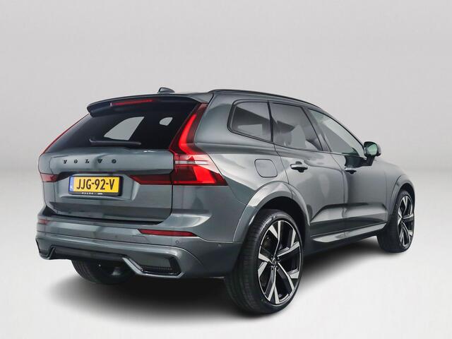 Volvo XC60 T6 Plug-in hybrid AWD Ultra Dark | Panoramadak | 360° camera | Bowers & Wilkins | Luchtvering | Head-up Display | Stoelventilatie & Verwarming | Stuurverwarming | Trekhaak