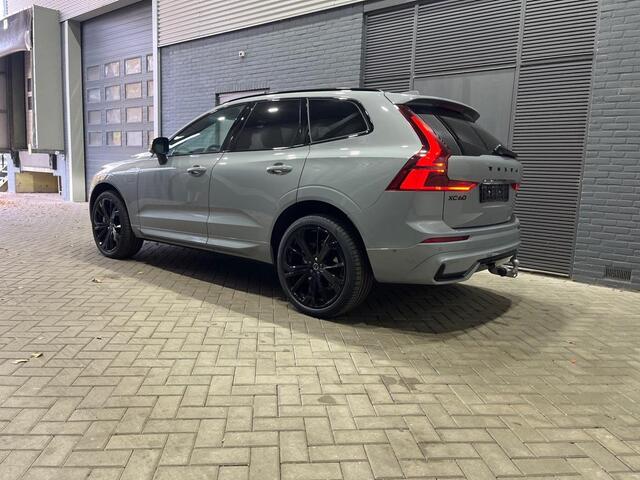 Volvo XC60 T6 Plug-in hybrid Plus Black Edition | FACELIFT | Trekhaak | 360° Camera | Head-Up | Panoramadak | 21 Inch