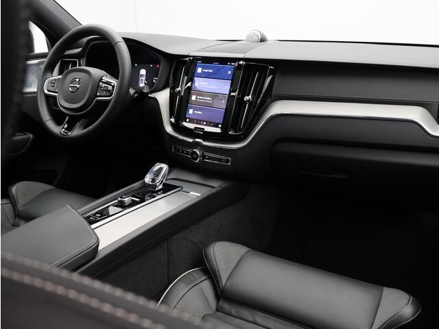 Volvo XC60 T8 AWD Plug-in hybrid Ultra Black Edition / Trekhaak / Luchtvering / B&W audio / Head up displ. / Pan. dak