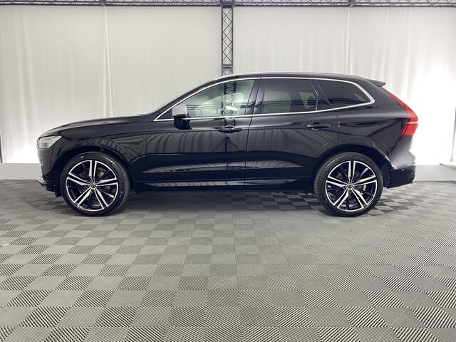 Volvo XC60 2.0 T5 250 pk AWD R-Design | Apple carplay | El. achterklep | 21 inch | Parkeer assistent |