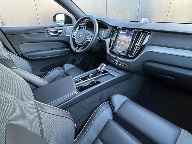 Volvo XC60 2.0 T8 Plug-in hybrid AWD Plus Black Edition Luchtvering / 360 camera / Trekhaak / Bowers & Wilkins audio / Adaptieve cruise / BLIS / Panorama dak