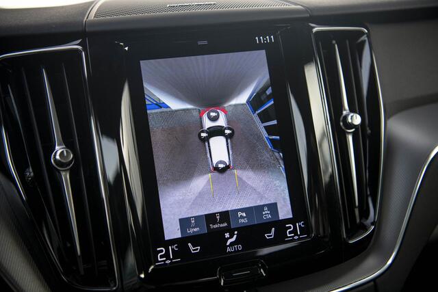Volvo XC60 2.0 B5 R-Design | Trekhaak | 360 camera | Panoramadak | Harman Kardon audio | 4 zone climate control | Stoel- en stuurwielverwarming | Adaptive cruise control | Head-up display |