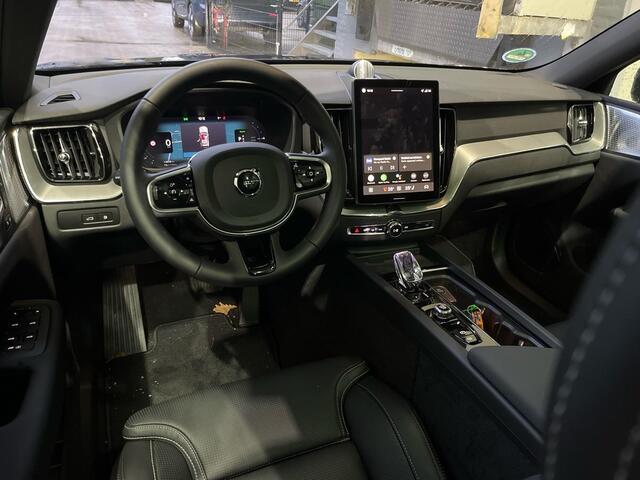 Volvo XC60 T6 Plug-in hybrid Plus Black Edition | Bowers&Wilkins | Luchtvering | Head-Up | Trekhaak | Massage | ACC