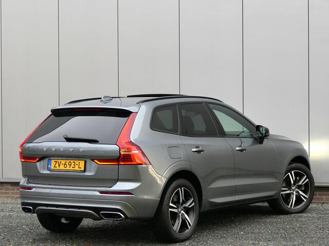 Volvo XC60 T5 R-Design 12 MND garantie Panoramadak / Massage stoelen / Camera / Pilot assist