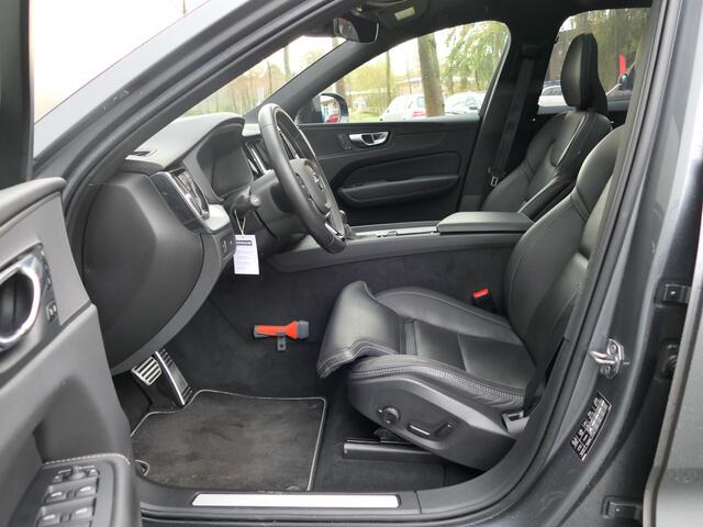 Volvo XC60 T5 R-Design 12 MND garantie Panoramadak / Massage stoelen / Camera / Pilot assist