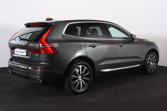 Volvo XC60 T5 Inscription - Panorama/schuifdak - IntelliSafe Assist & Surround - Parkeercamera achter - Verwarmde voorstoelen - Parkeersensoren voor & achter - Elektr. bedienb. bestuurdersstoel met geheugen - Extra getint glas - Elektr. inklapbare trekhaak - 19' LMV