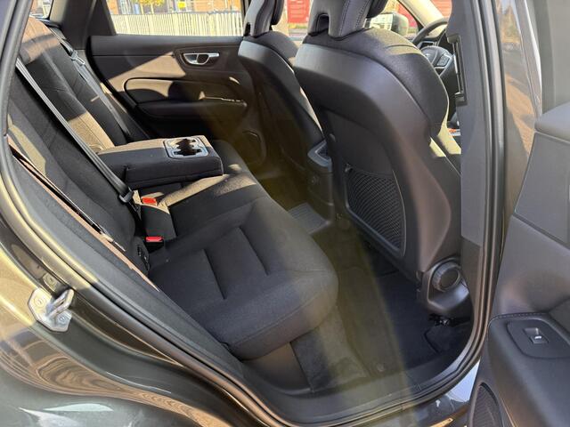 Volvo XC60 2.0 T6 Recharge AWD Climate Pack, Park Assist Pack