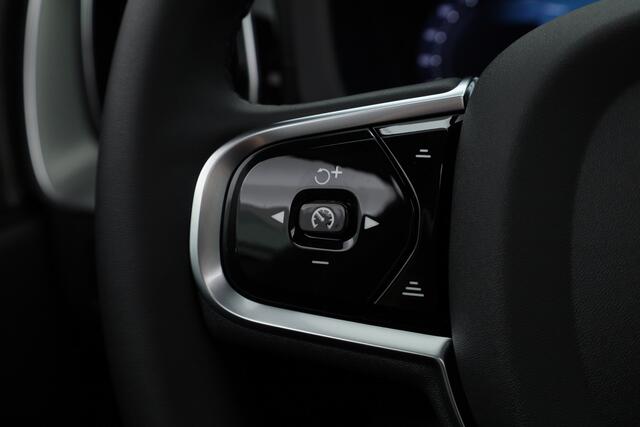 Volvo XC60 T8 Plug-in hybrid Ultra Black Edition | Facelift | Pano | HUD | Harman Kardon | Memory Seats | Pilot Assist | 360cam