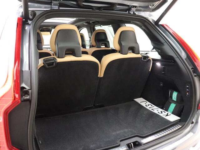 Volvo XC90 T8 408pk Twin Engine AWD Inscription / Luchtvering / HUD / Geventileerde stoelen / Panorama dak / Trekhaak /